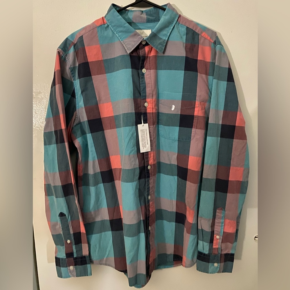 American Eagle Multi Color Casual Button Down Shirt